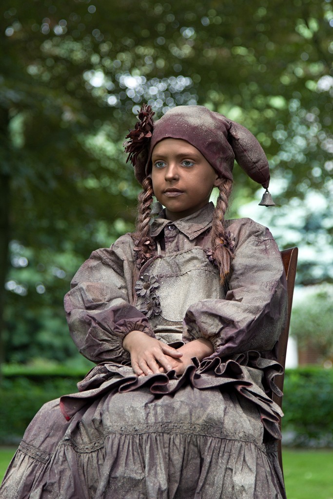 valkenburg living statue levend standbeeld evenement event festival festiviteit kunst art straatkunst streetart artiest beeld beeldhouwwerk